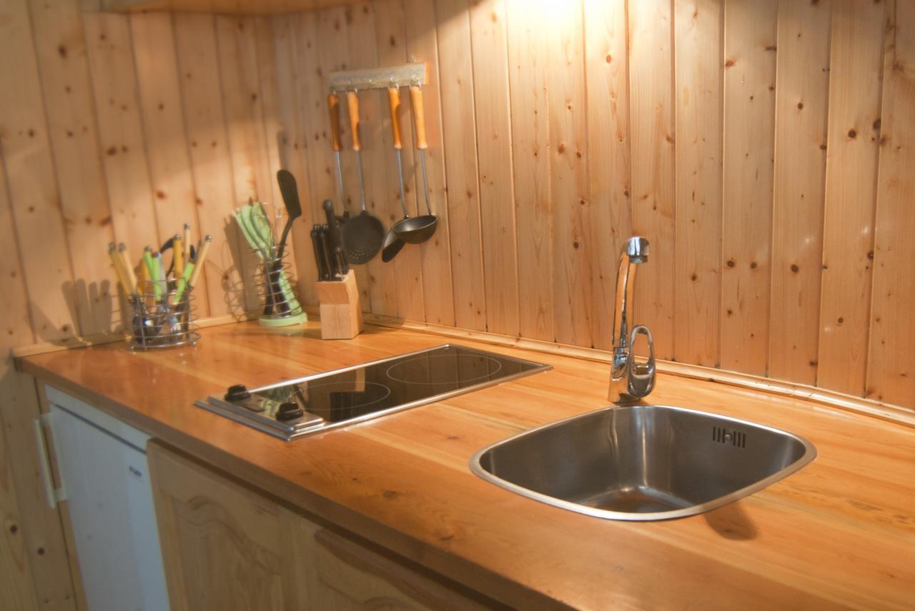 Apartamentos Turisticos Casa Soto ไบโยนา ภายนอก รูปภาพ